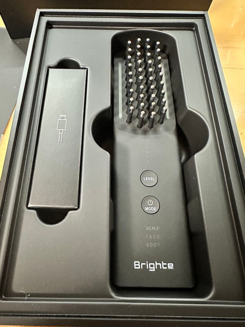 Brighte 美顔器 フェイスケア ブライトエレキブラシ本体➕パック5枚set