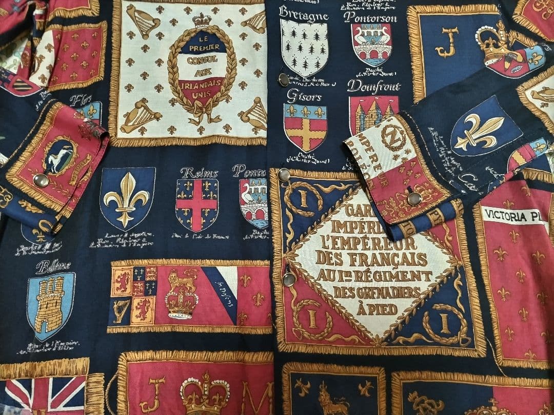 い*く様 ジェーンマープル　Our courage ブラウス、ロングスカート、ス