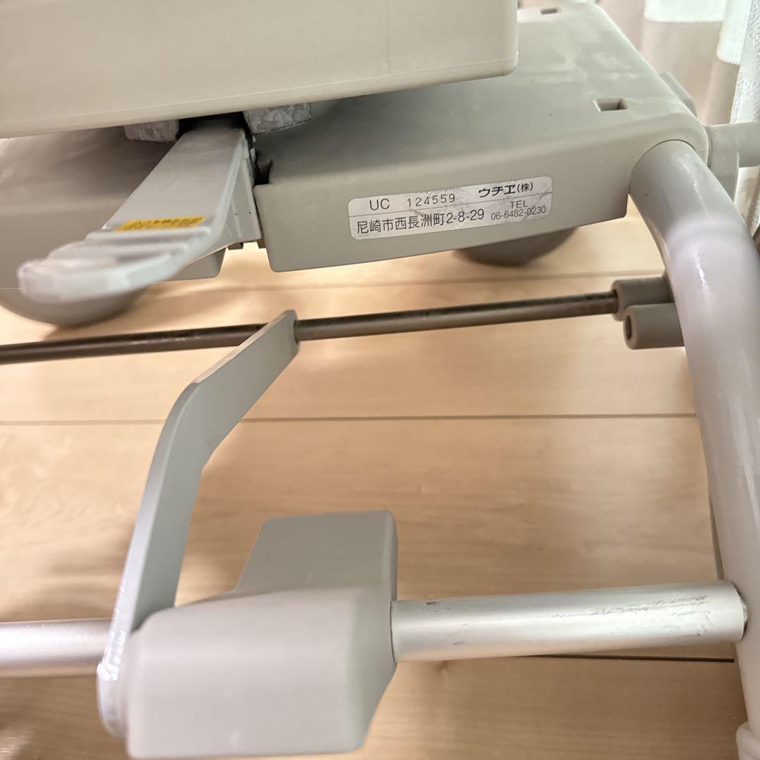 ウチエ 入浴用車椅子 くるくるチェア シャワーキャリー 介護用品 入浴介助