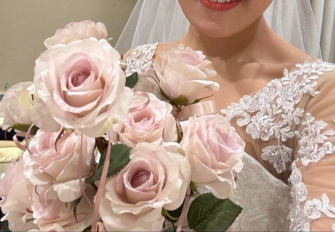 ピンクの造花バラ ウェディングブーケ