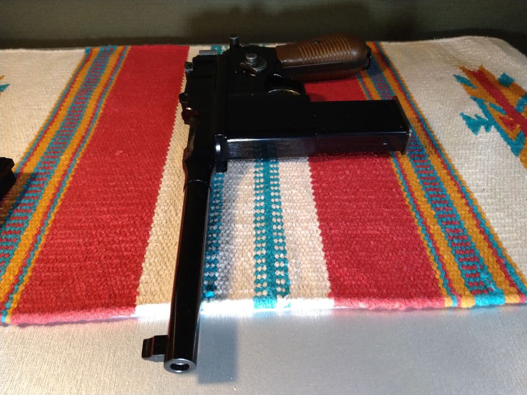 外観は極美品！フジミ模型製モーゼルM712　ガスガン！ガス漏れのため要整備品！