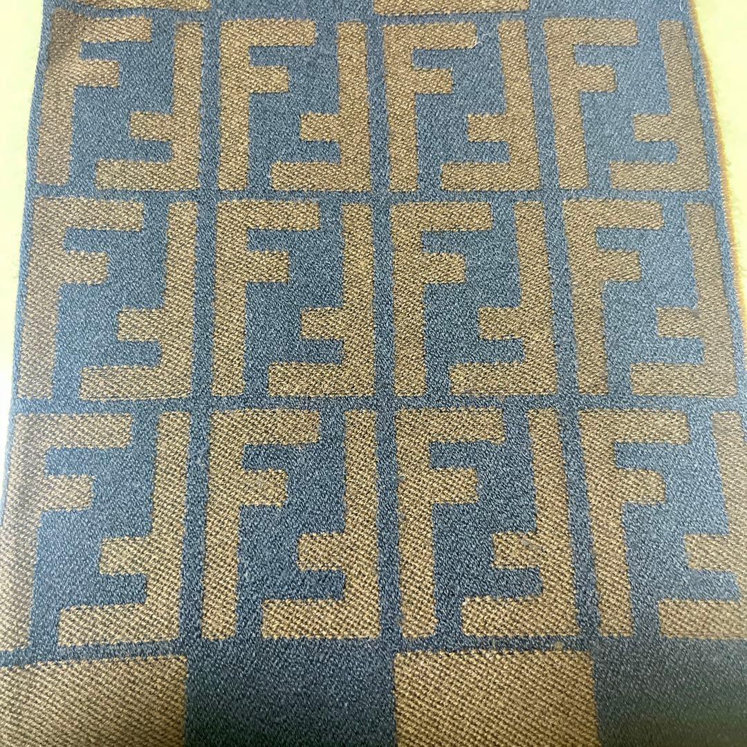 【まこ】FENDI リバーシブル ズッカ柄 ウールマフラー