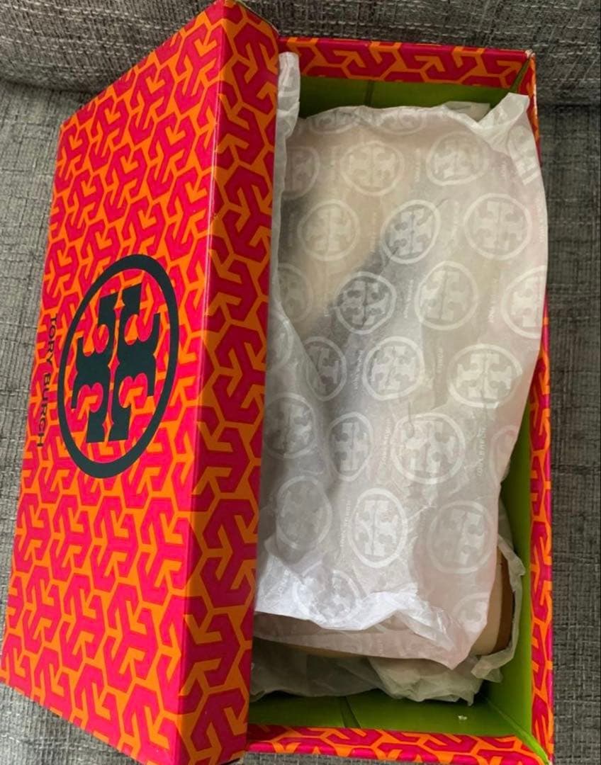 トリーバーチパンプスベージュ24,5