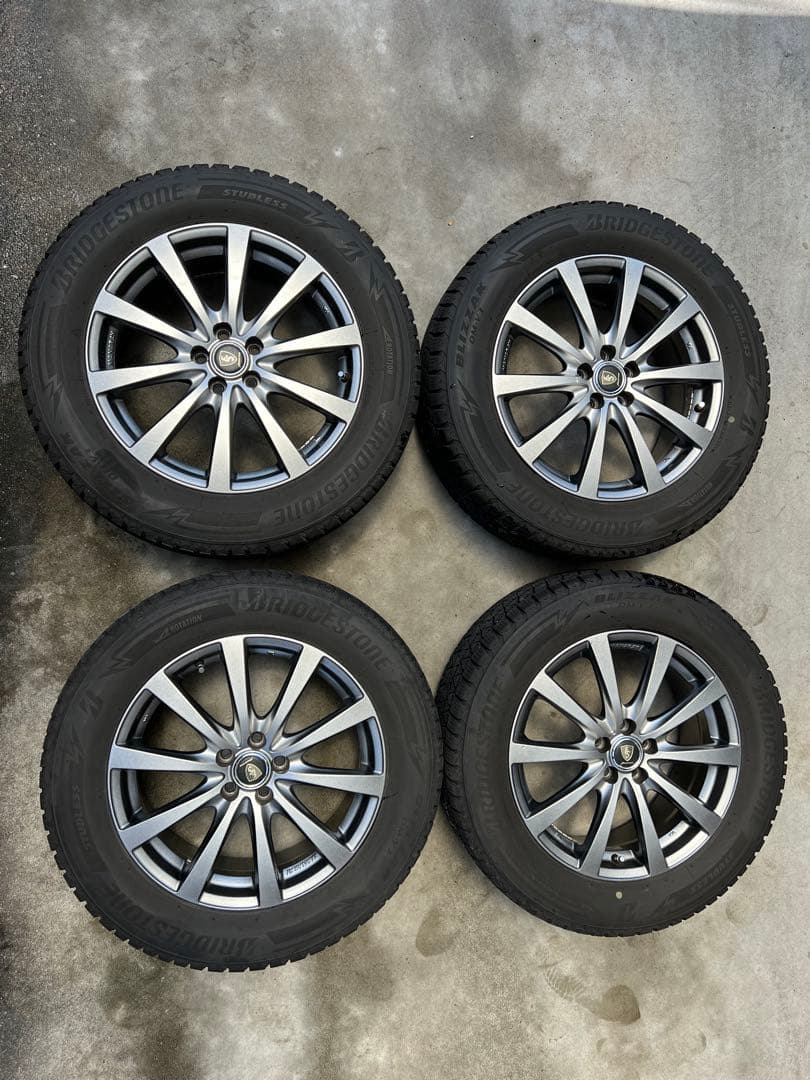 17インチホイール・タイヤ4本セット