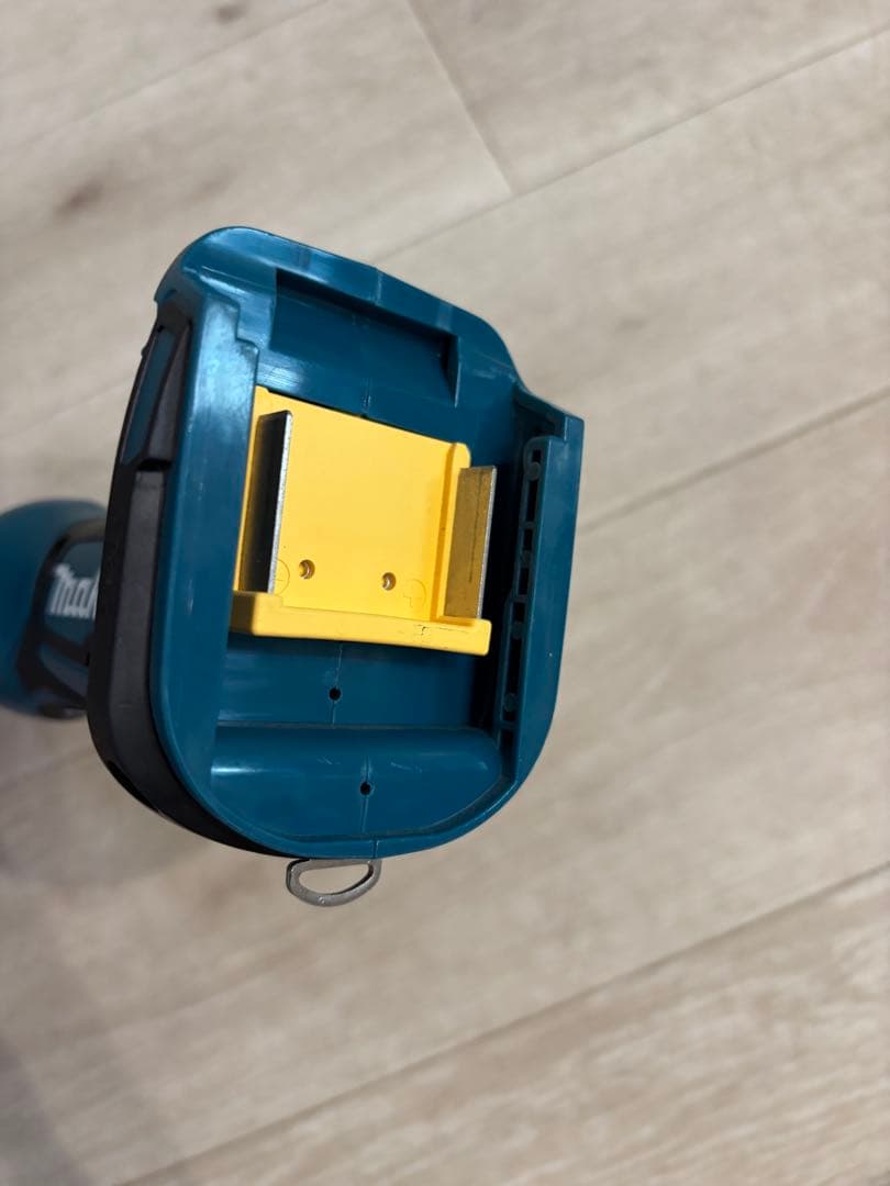 Makita ML807 ハンディライト 14.4V/18V