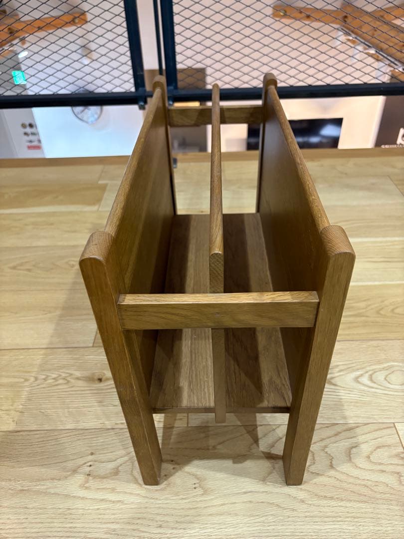 マガジンラック　美品