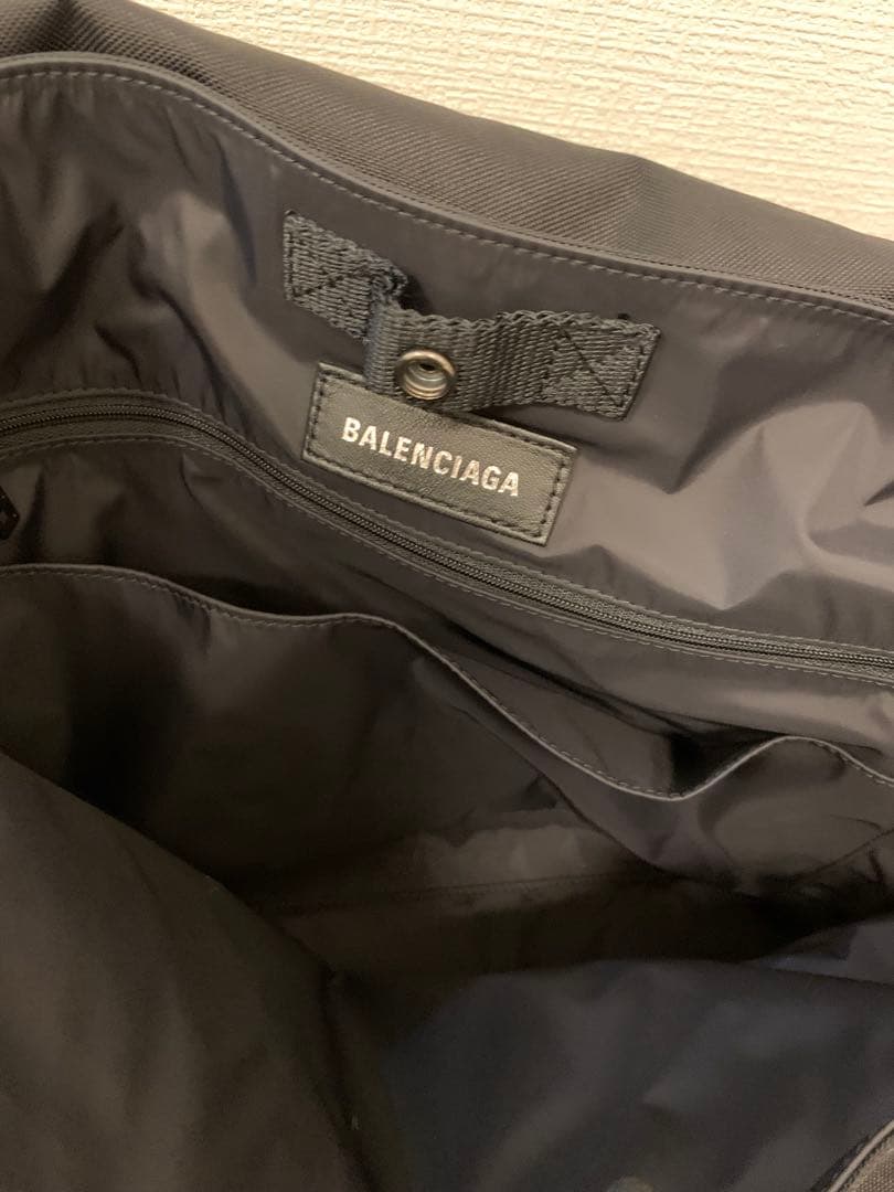 BALENCIAGA メッセンジャーバッグ ブラック ARMYMESSENGER