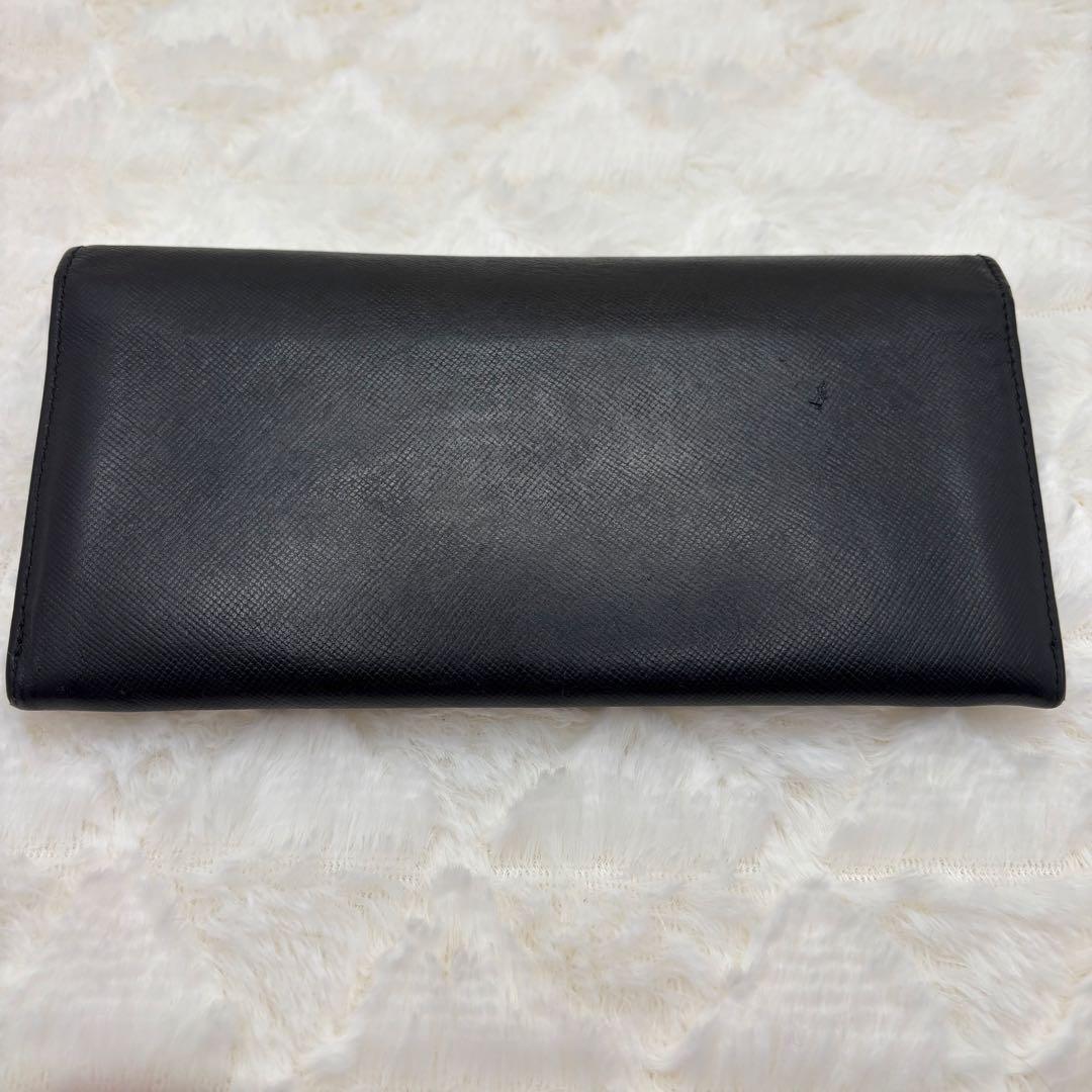 美品　プラダ✨ブラック 長財布　サフィアーノ 二つ折り　三角ロゴ
