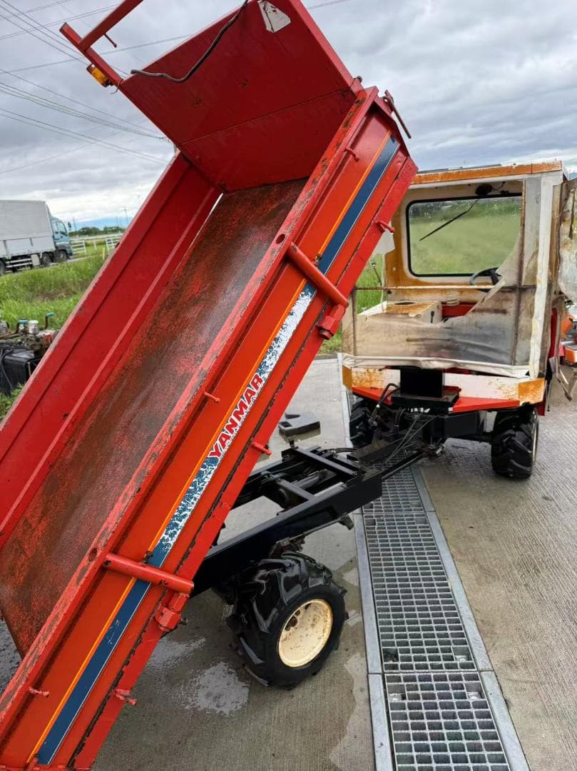 【福岡県みやま市】ヤンマー　運搬車 HFDA181R セル付 中折れ式 ダンプ式