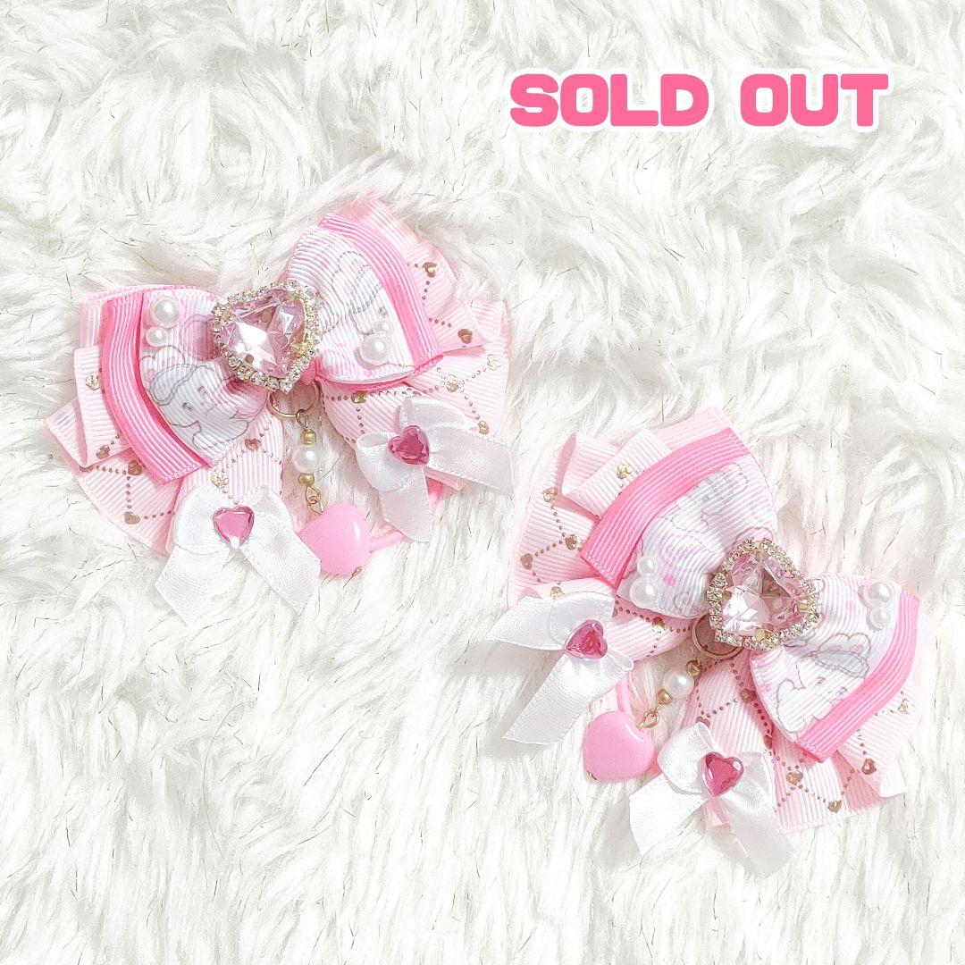 ハンドメイド★キッズリボン★ピンク★うさぎ柄★ビジューと揺れるチャーム付き★