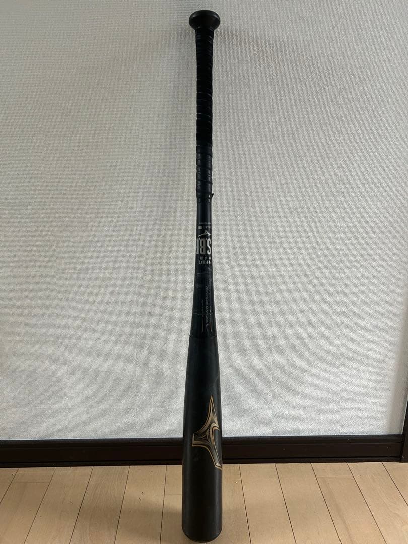 ミズノ ビヨンドマックスレガシートップ 軟式バット83cm/710ｇ