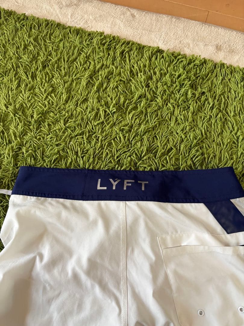 LYFT ステージショーツ　サイズS