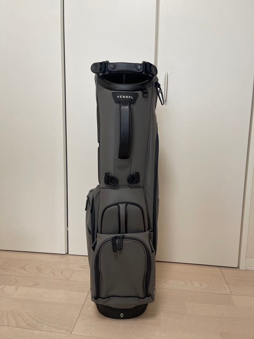 VESSEL グレー キャディバッグ　プレイヤー3.8