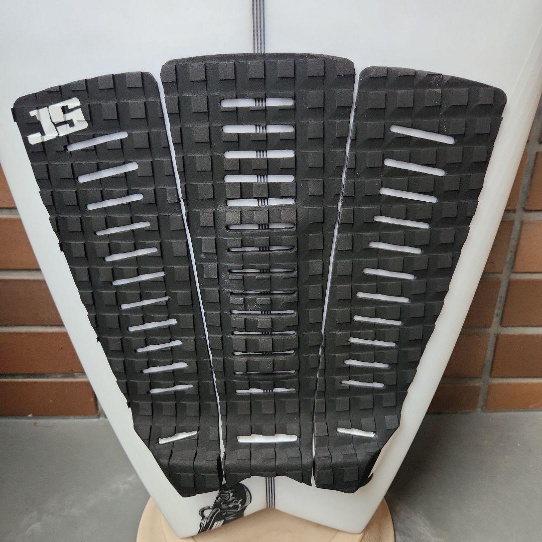 JSサーフボード　BLACK BARON2+1 5'5\" EP/PUフォーム