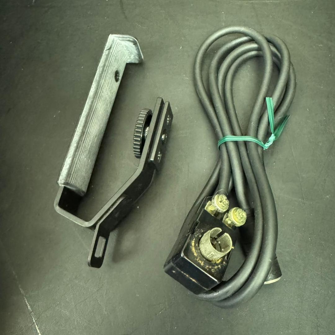 ☆ジャンク　ビクター　ビデオムービー　GR-C1　ケース付　Victor