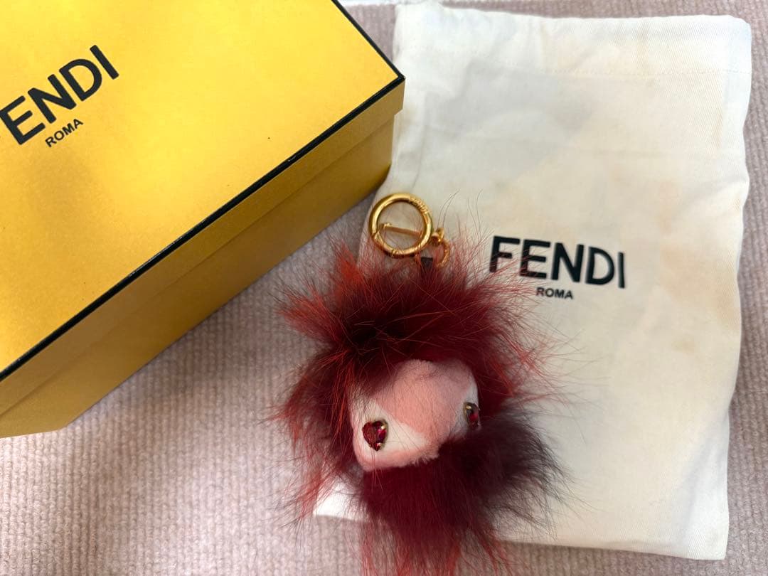 超美品 FENDI フェンディ モンスター ファー バッグチャーム キーホルダー