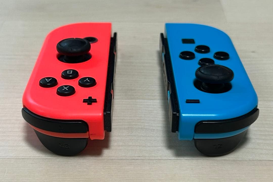 Nintendo Switch 本体 箱付属品完備 動作確認済 目立った傷なし
