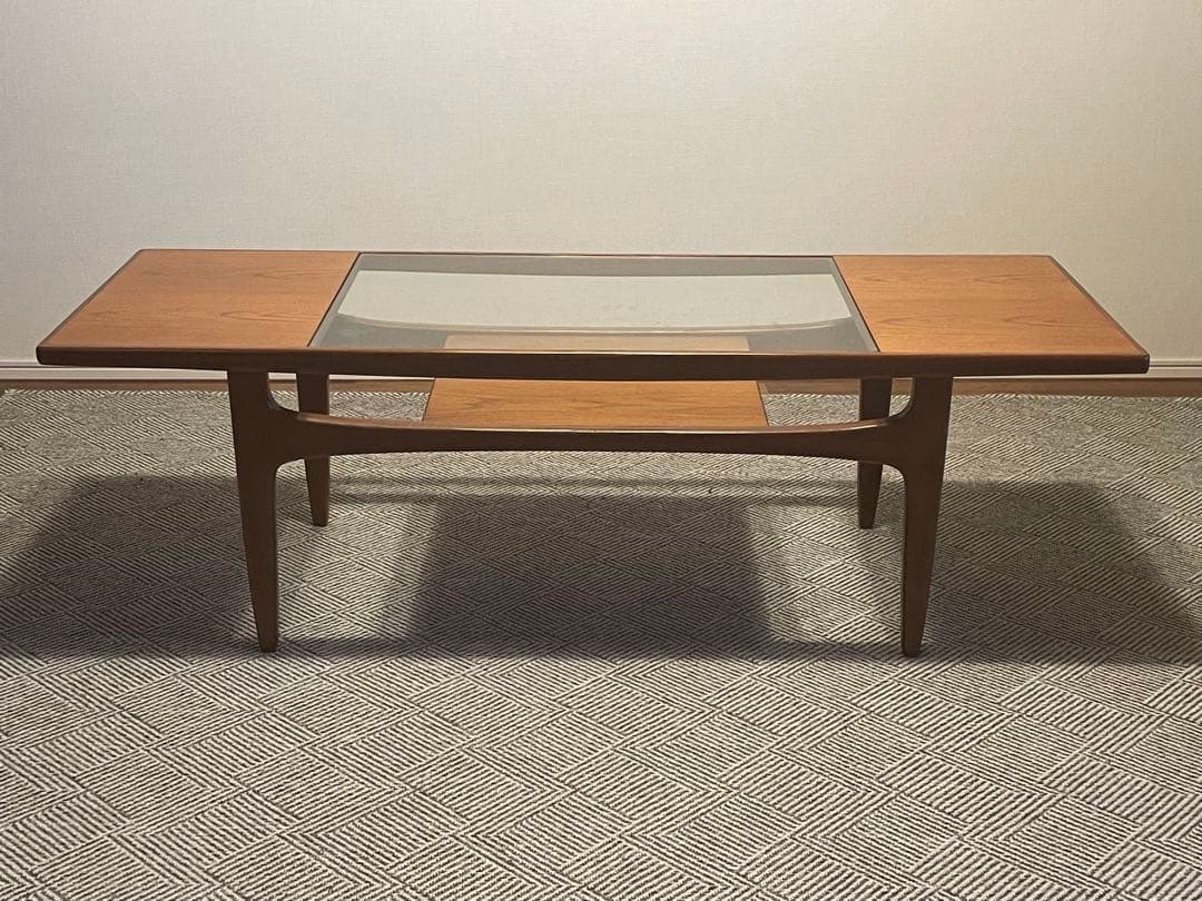 G-PLAN ガラストップローテーブル