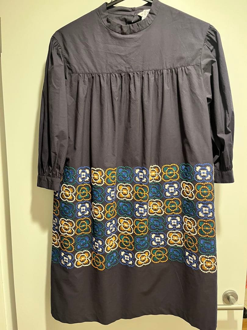 クリーニング済み　ミナペルホネン　blumen ギャザードレス　140