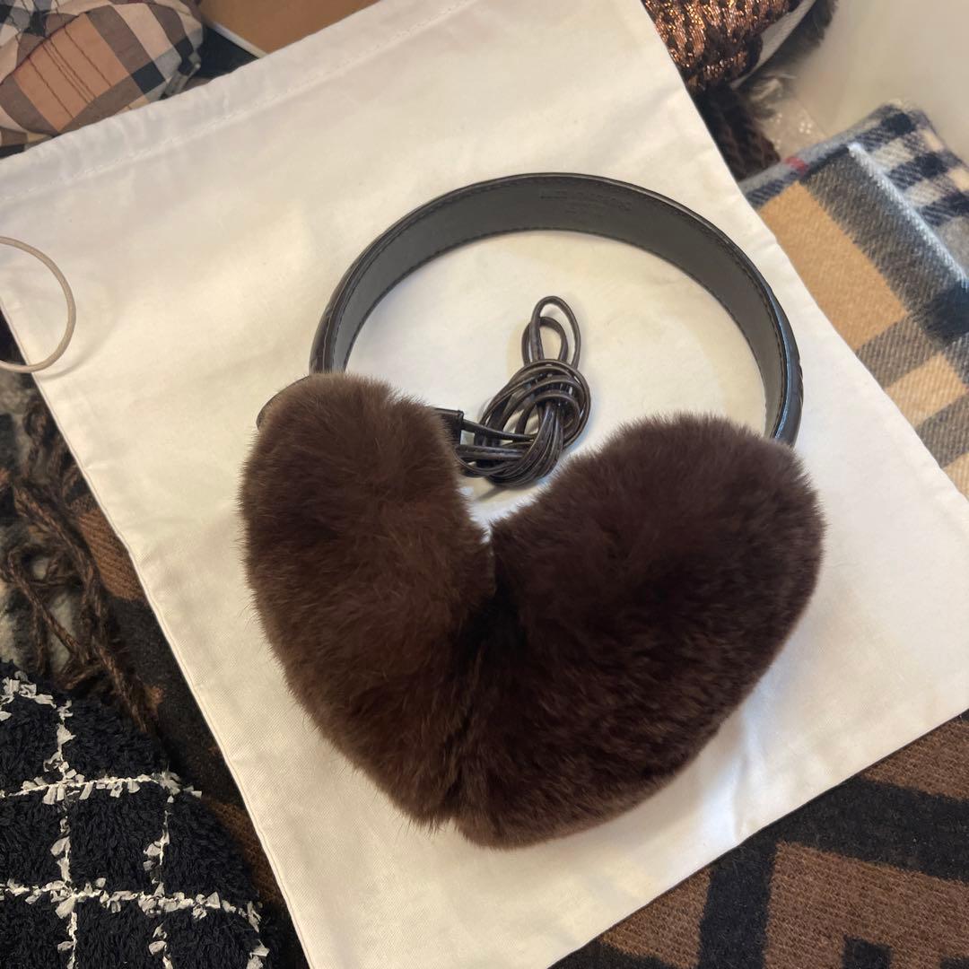 GUCCI グッチ イヤーマフ ファー モコモコ 紐つき 245929 レザー