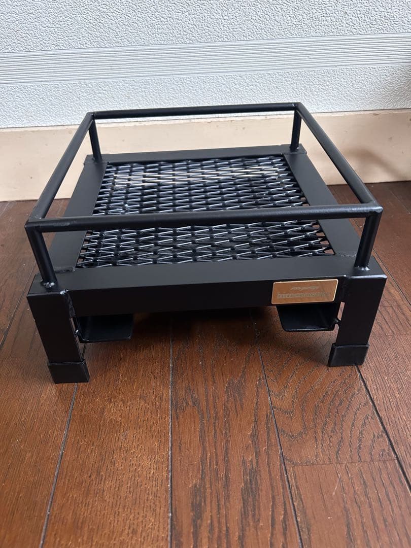 ☆送料込み☆そのまま水やり出来る植物台座　即購入OK 育成管理　アガベ　塊根