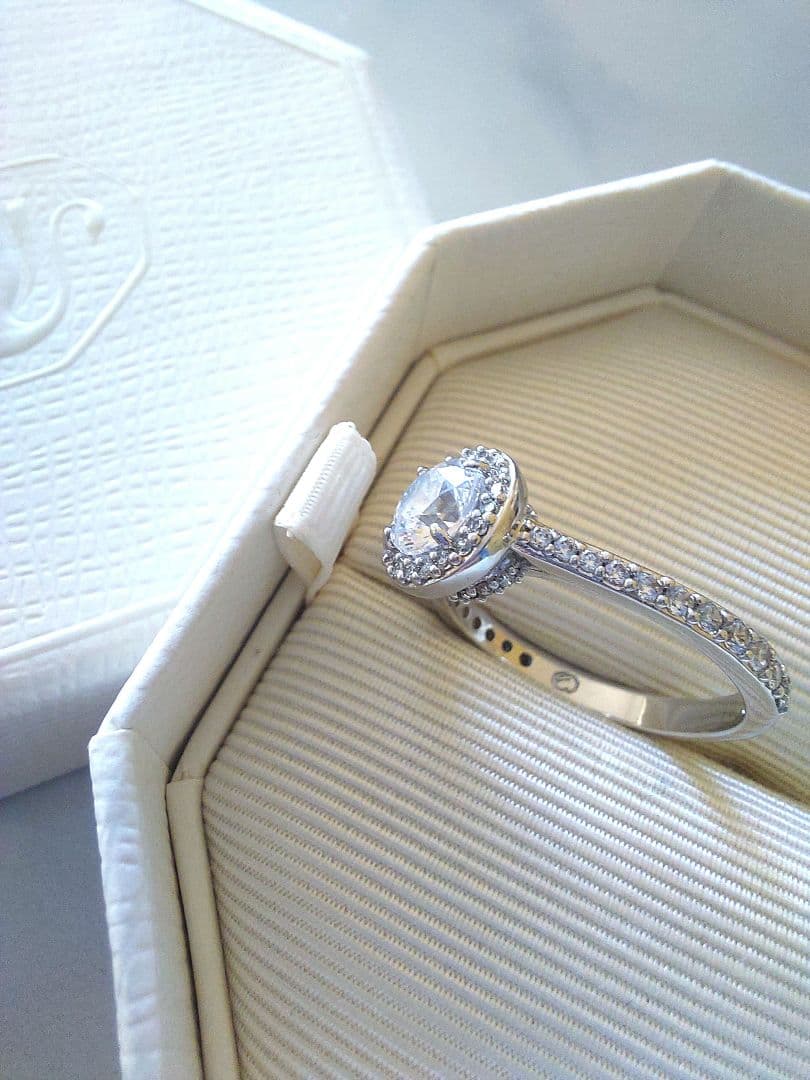 うららさん専用 お箱付き 58 Angelic リング スワロフスキー 指輪