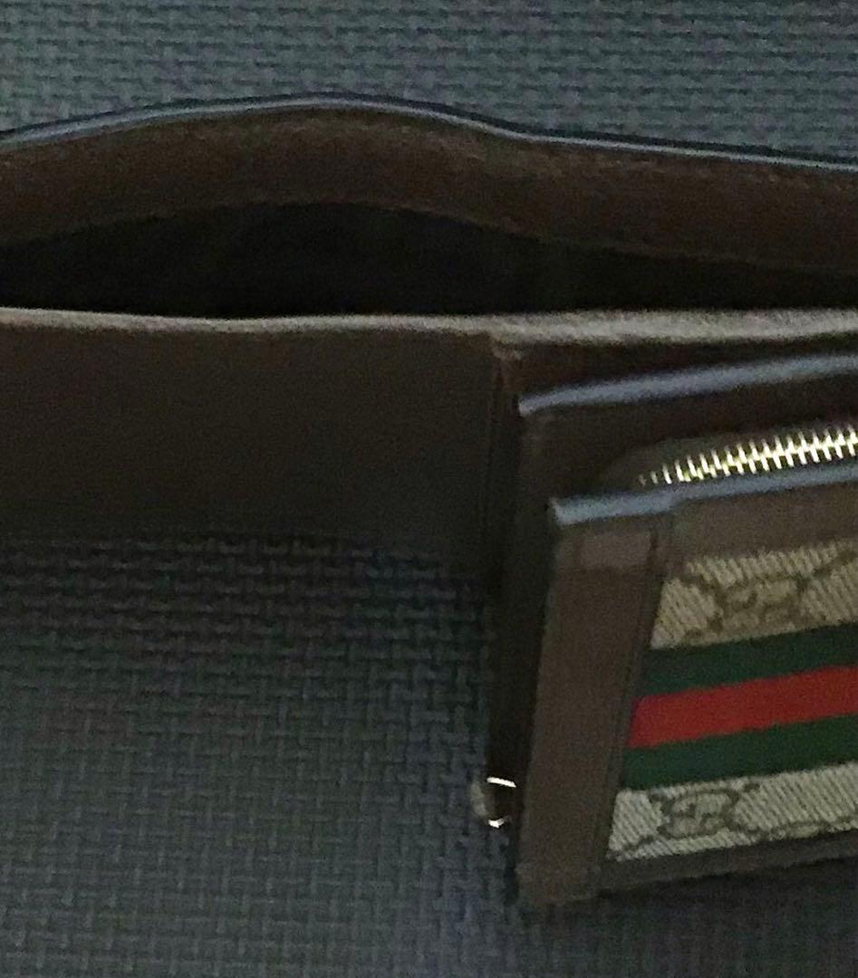 グッチ オフィディア 二つ折り財布 国内正規店購入品