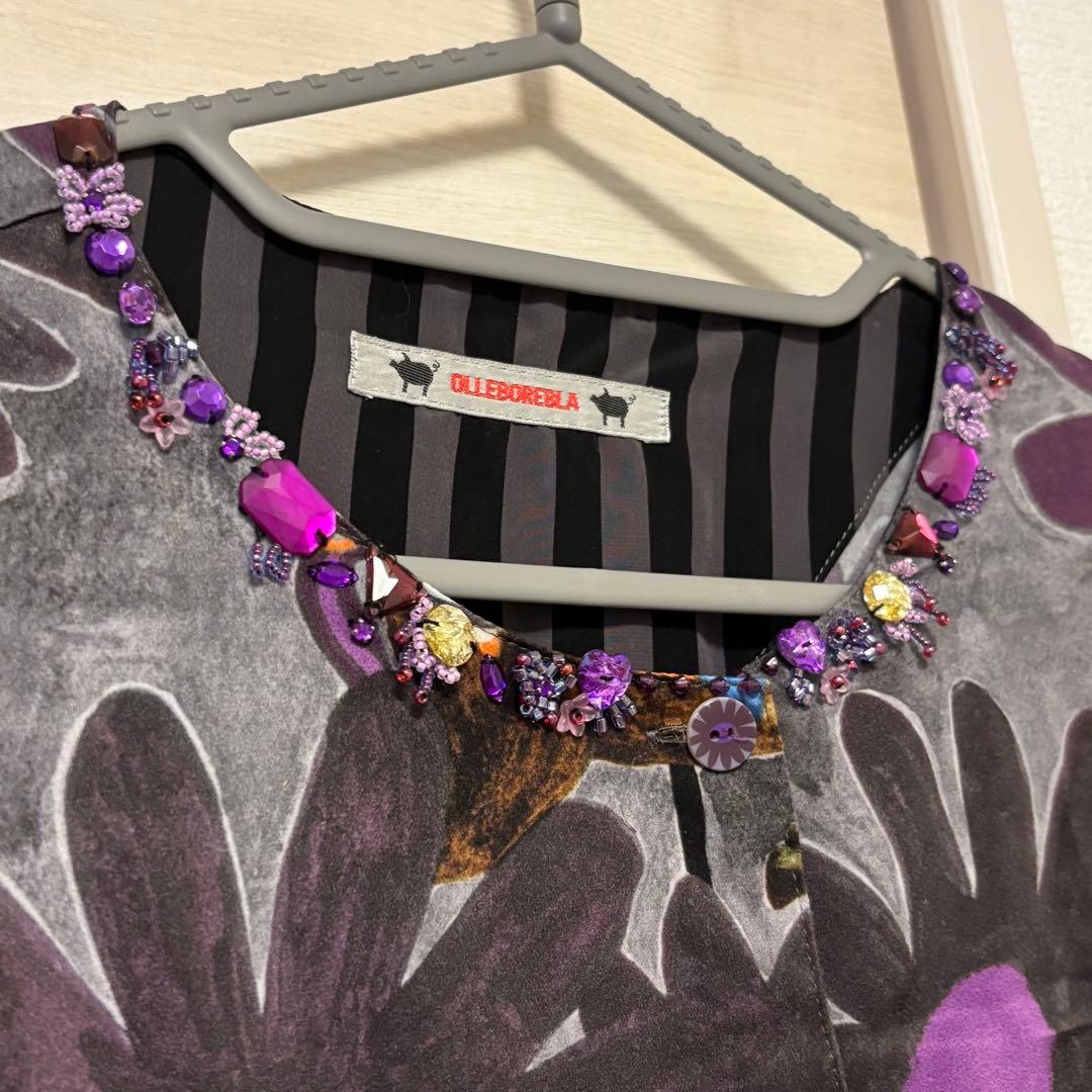 【美品】OLLEBOREBLA アルベロベロ　シャツコート　ブタさん　ビジュー