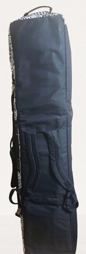 Forum スノーボード 157cm　ビンディング・ケース付きセット