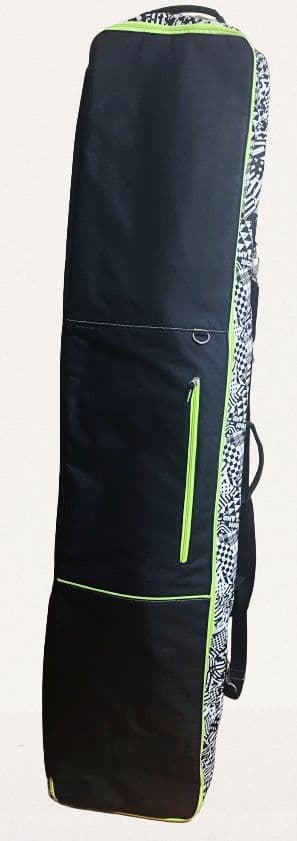 Forum スノーボード 157cm　ビンディング・ケース付きセット