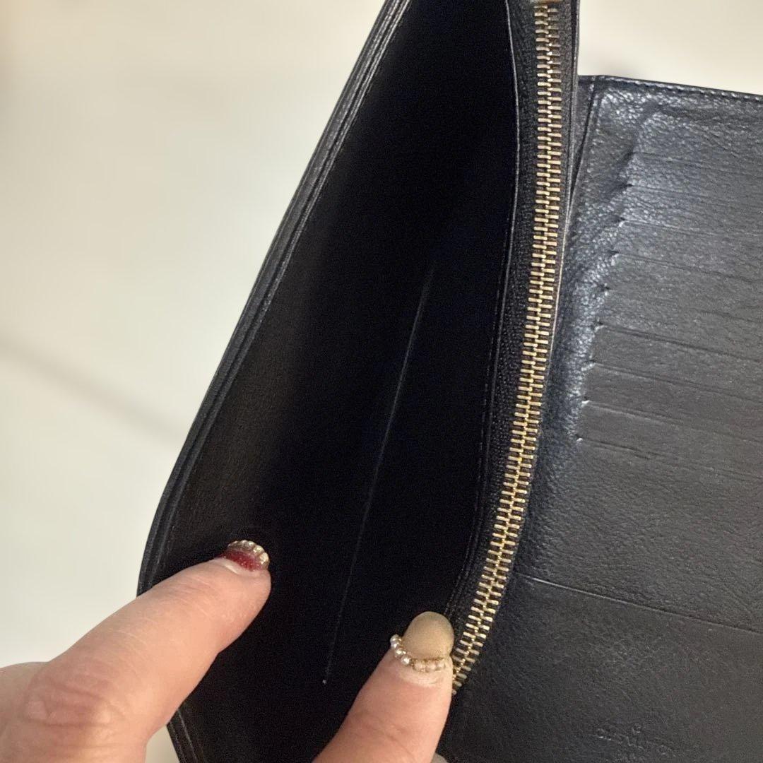 ルイヴィトン モノグラム マヒナ ポルトフォイユ アメリア 長財布