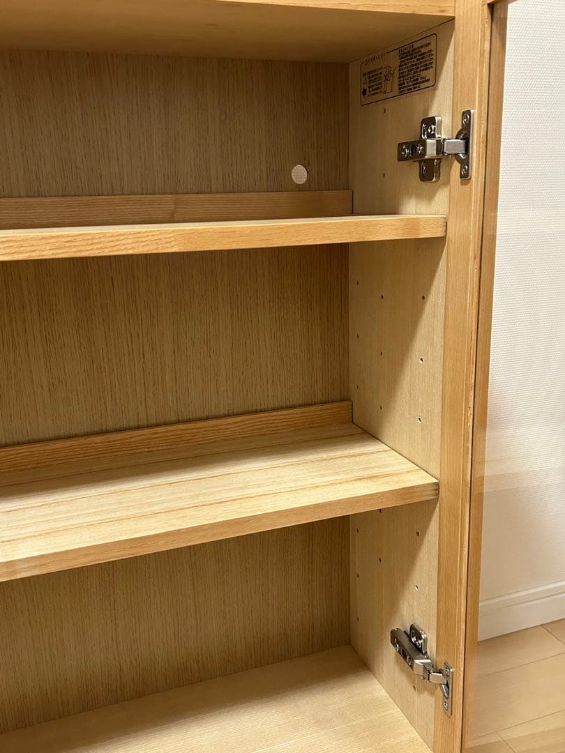 木製キャビネット　ガラス扉　オーク材　A