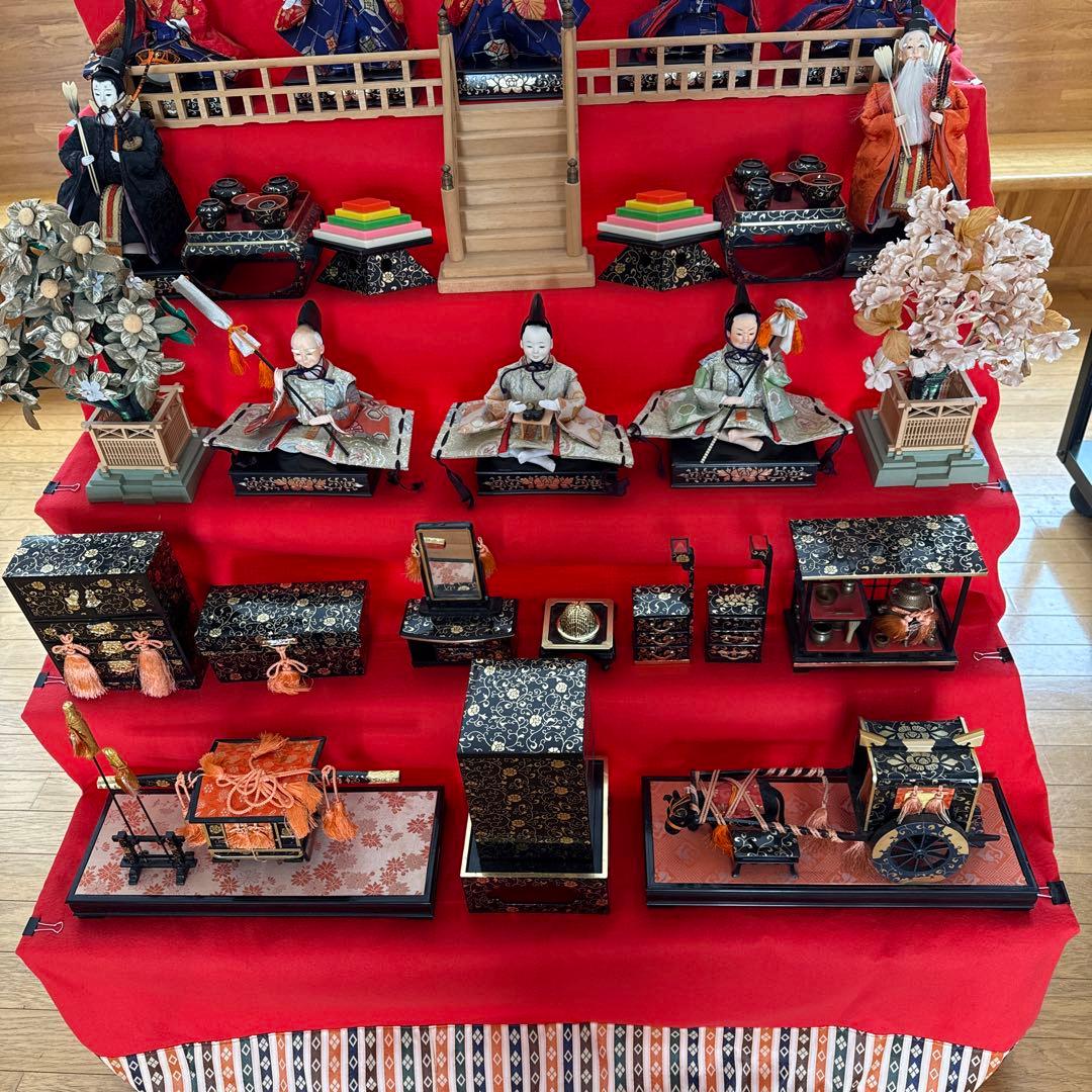 東玉　雛壇飾り