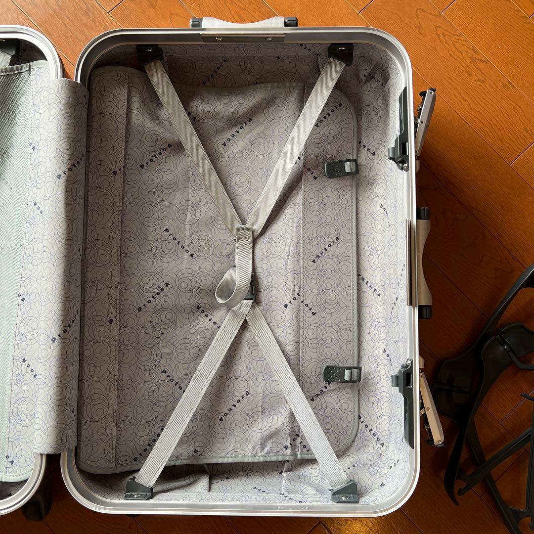 プロテカ　エキノックス　ライト　65L ダークレッド