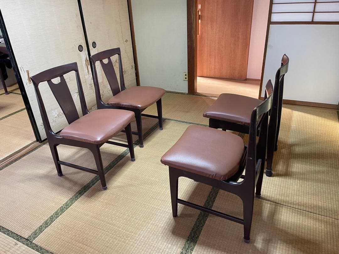 マルニ木工　昭和レトロ　ダークブラウン木製ダイニングテーブルと椅子　アンティーク