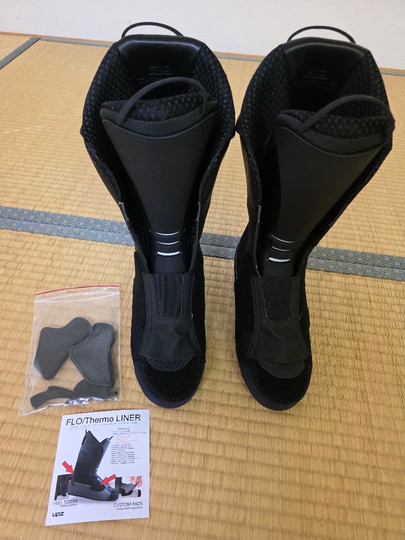 【新品未使用】UPZ 純正　FLO インナー　25.0cm