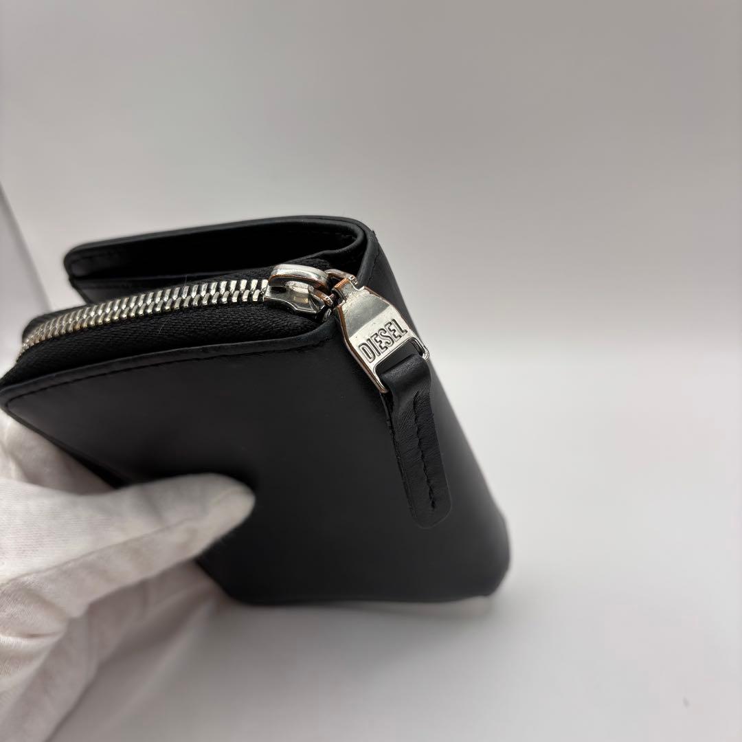 DIESEL 二つ折り財布　1dr ロゴ　ラウンドジップ　ブラック　デカロゴ