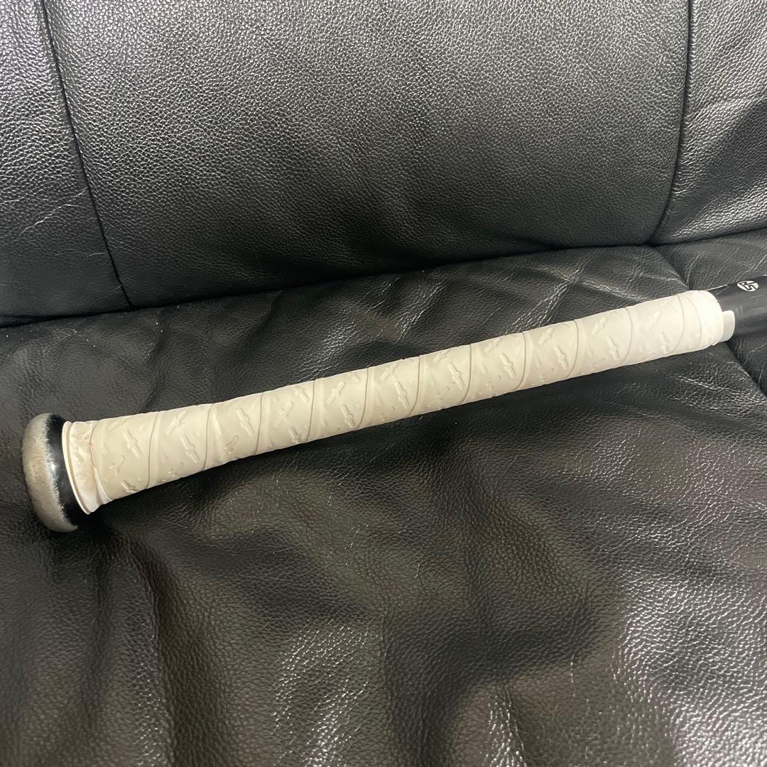 ビヨンドマックスレガシーメタル84センチトップバランスバットケース付き　値下げ可