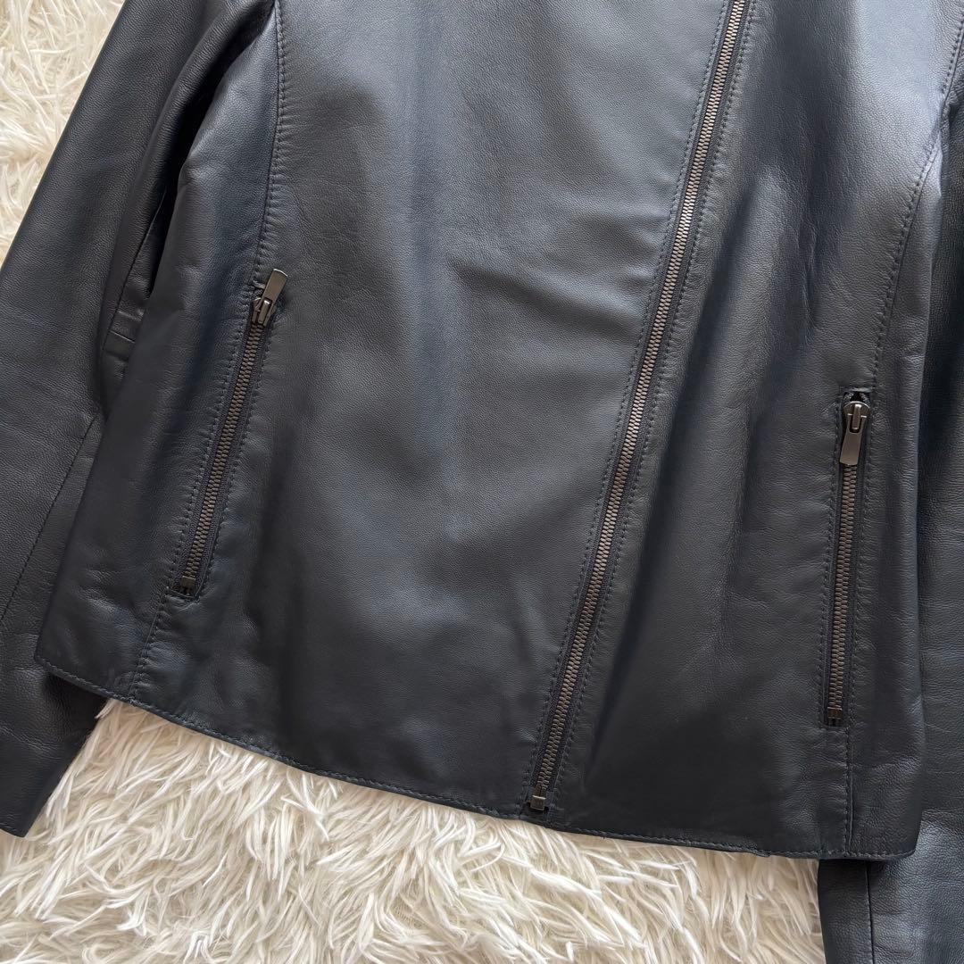 極美品23区ダブルライダースジャケットノーカラー羊革チャコール 大きいサイズ44