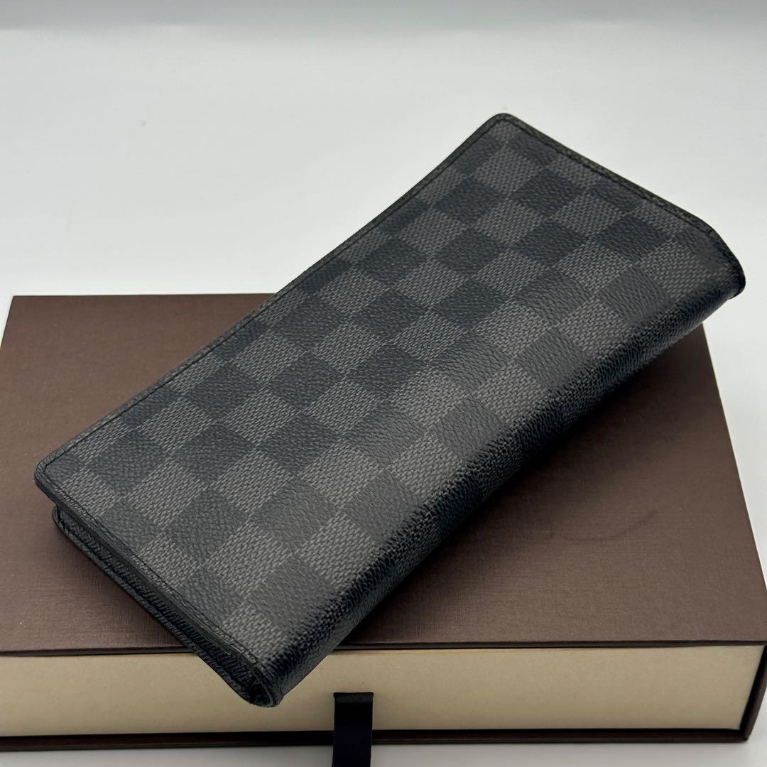 ルイヴィトン ダミエグラフィット ポルトフォイユ　ブラザ16枚カード