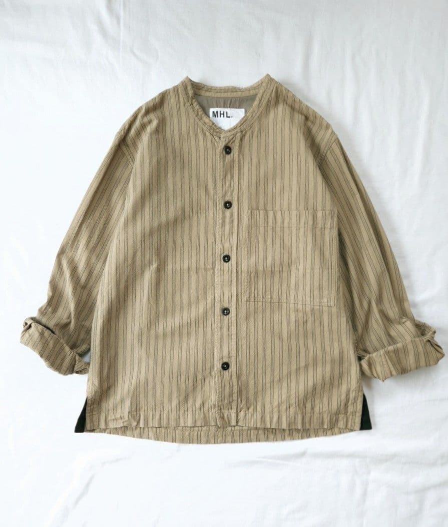 ◇ねこ様◇MARGARET HOWELL　MHL 　ノーカラー　シャツ