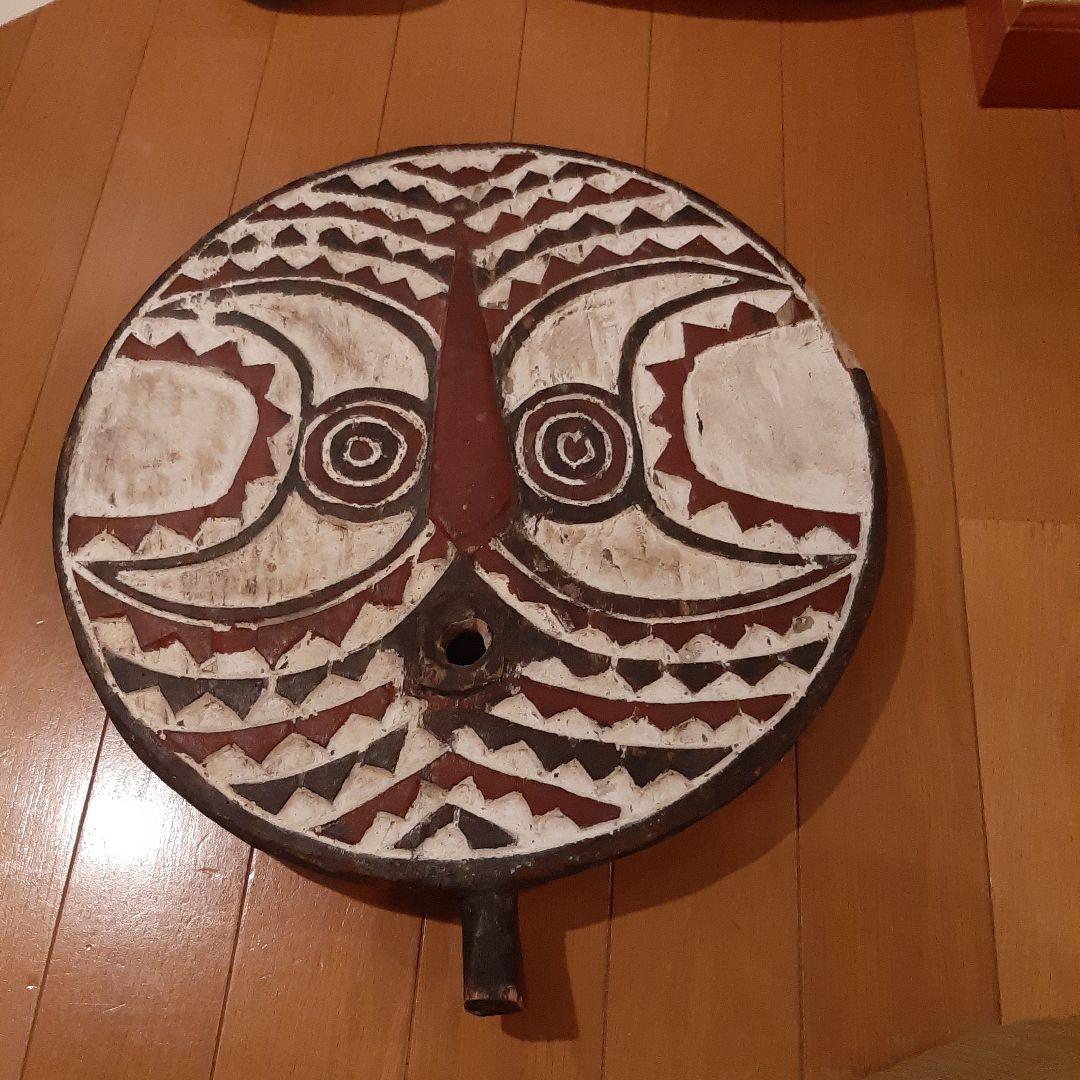 アフリカ　ふくろう面