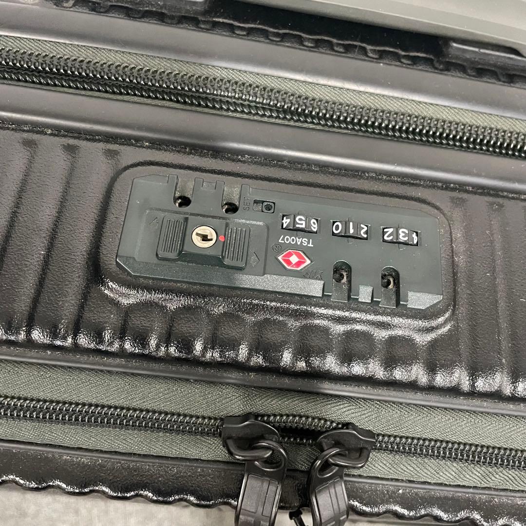 innovator イノベーター スーツケース ブラック