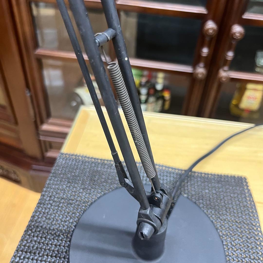 LUCEPLAN（ルーチェプラン）ベレニーチェ　デスクライト　一箇所ヒビあり