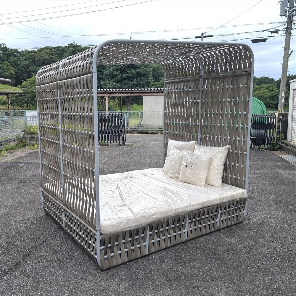 リゾート家具　ソファ　ベッド　デイベッド　グランピング　屋外　プール　ビーチ　A