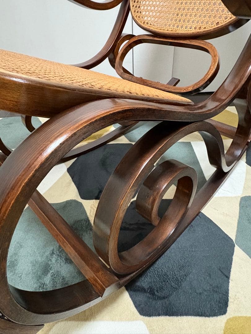 【クッション付き】木製ロッキングチェア ラタン