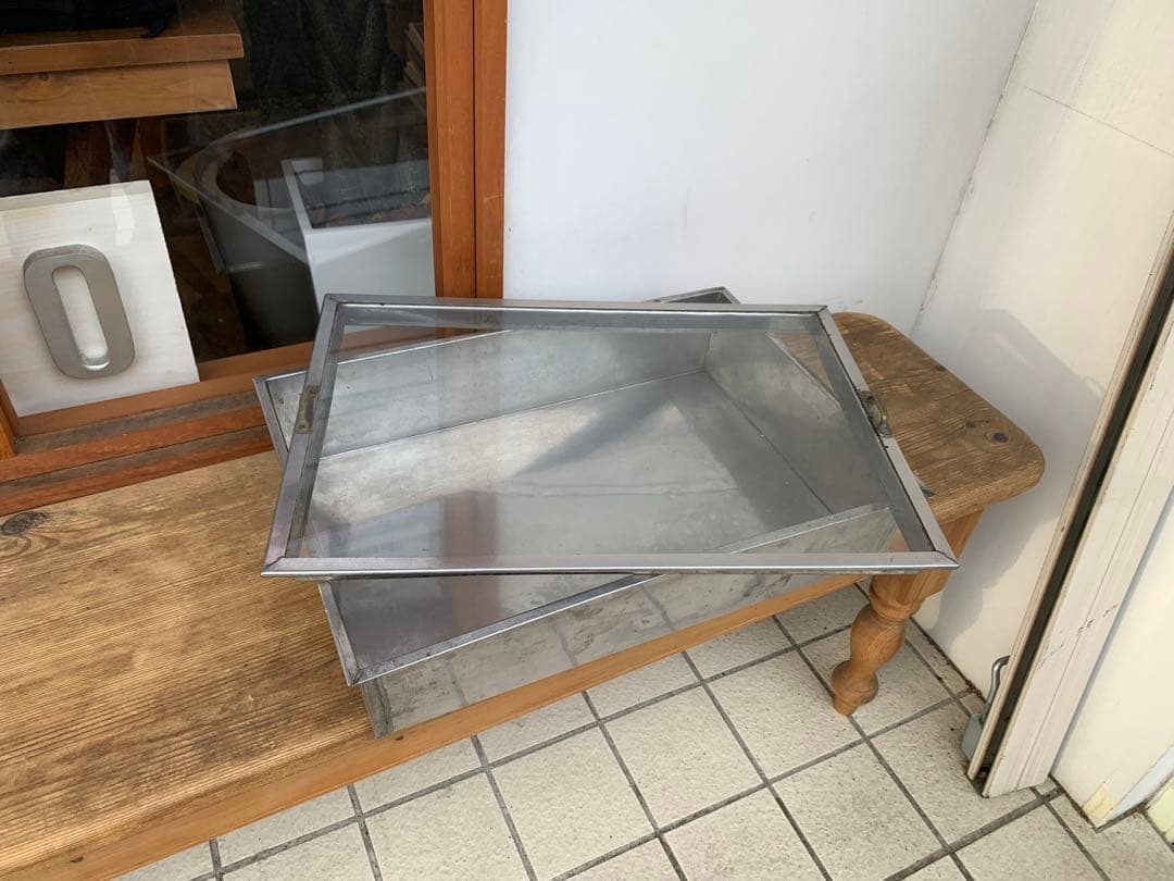 G0413★駄菓子屋ケース　ブリキガラスケース　蓋付ケース　駄菓子屋　店舗什器