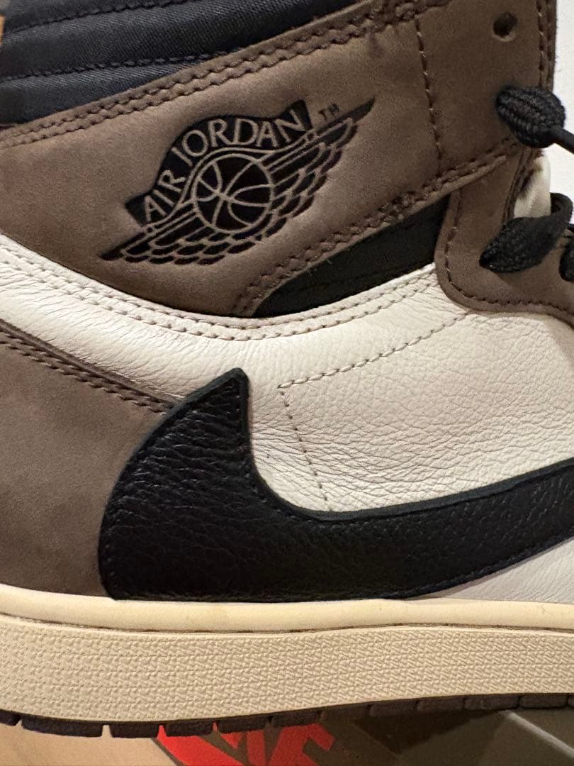 Nike Air Jordan 1 travisダークモカハイカット