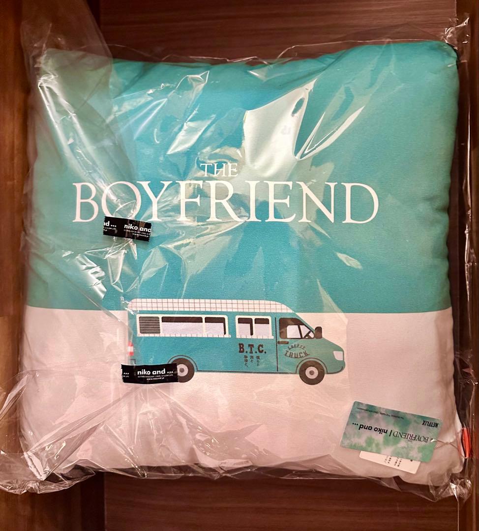 THE BOYFRIEND Season 2 niko and…クッション