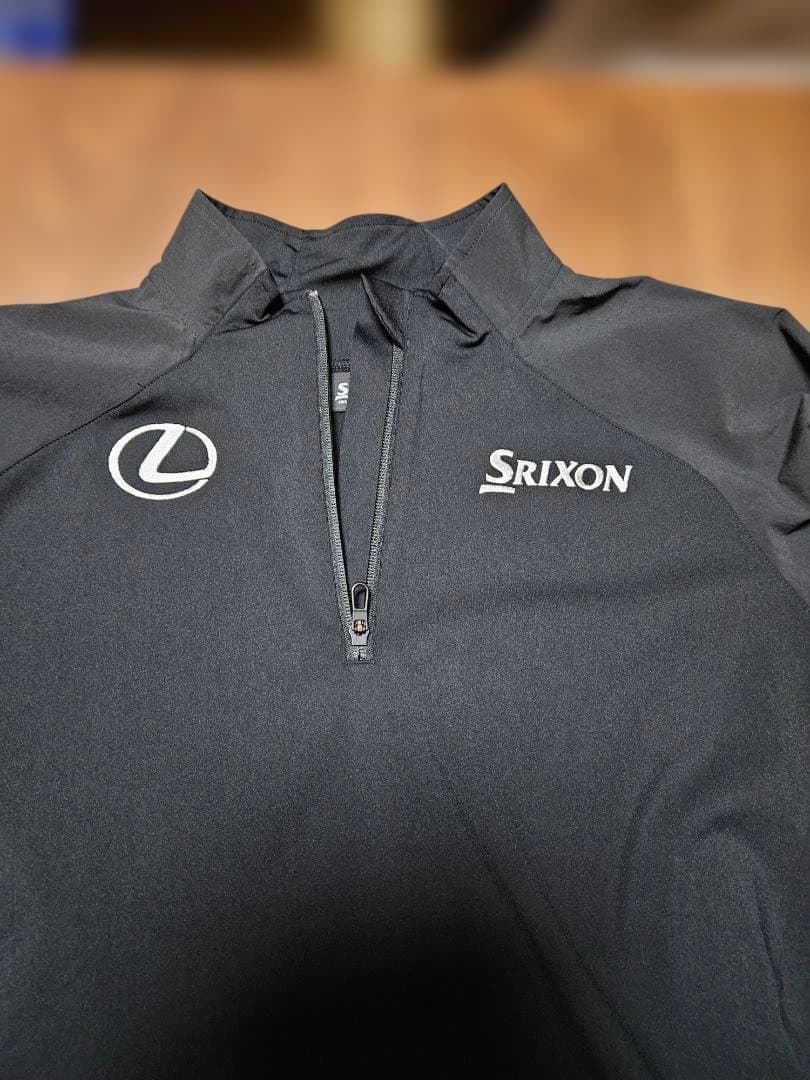 k*6様 松山選手モデルSrixonカラーブロックハーフジップアップジャケットs